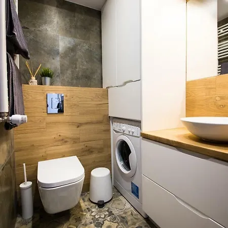 Pixel House Studio *